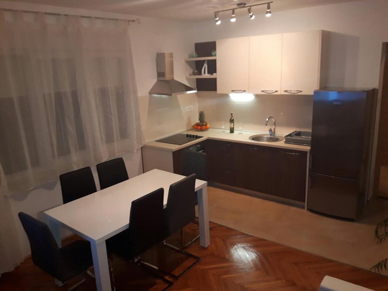 Voshta 2 Bedroom Apartment Задар Екстер'єр фото